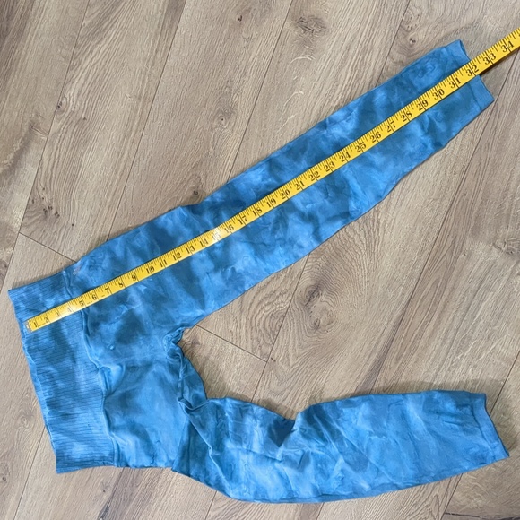 Free People Good Karma Tie Dye Yoga Leggings Size M/L - Picture 9 of 12